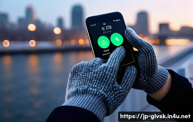 스마트워치 호환 터치 장갑 - A close-up image of a pair of high-tech touchscreen gloves designed for smartwatches, made with nano...